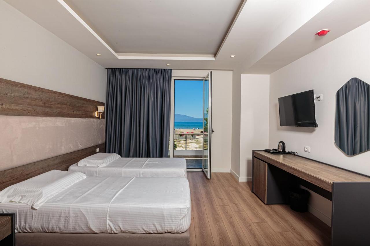 Hotel Real Vlorë Buitenkant foto